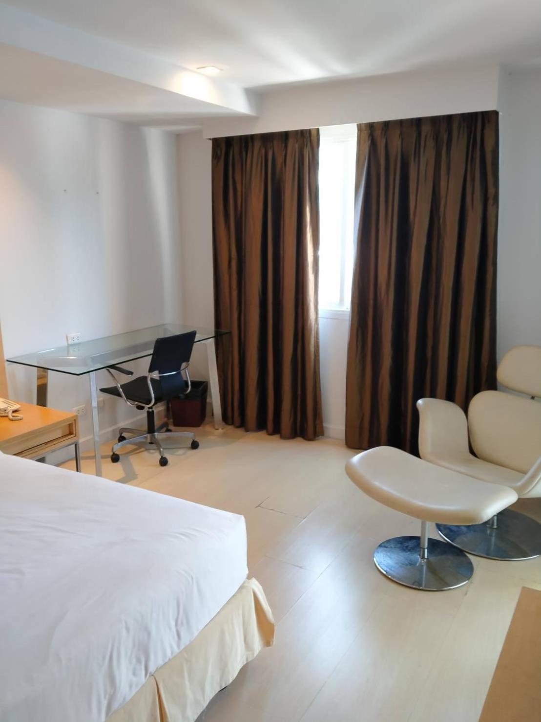 The Tivoli מלון 3*