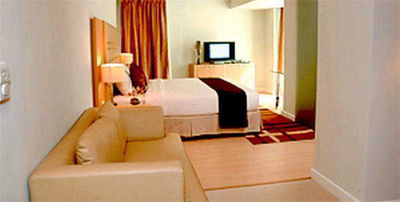 The Tivoli 3* בנגקוק